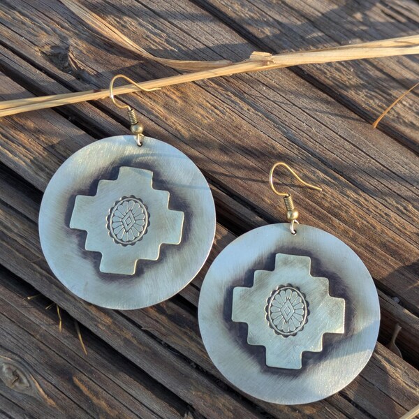 Handmade SS Concho Earrings main image 1