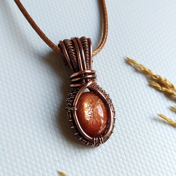 Sunstone copper wire wrapped necklace, Sunstone pendant, artisan wire jewelry