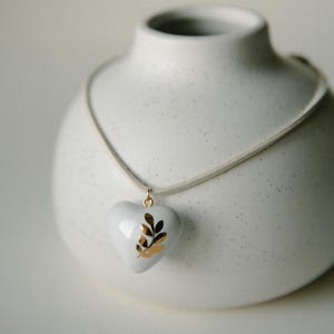 Heart necklace - Porcelain pendant - Porcelain heart with gold painting - Porcelain heart necklace - Porcelain necklace with gold