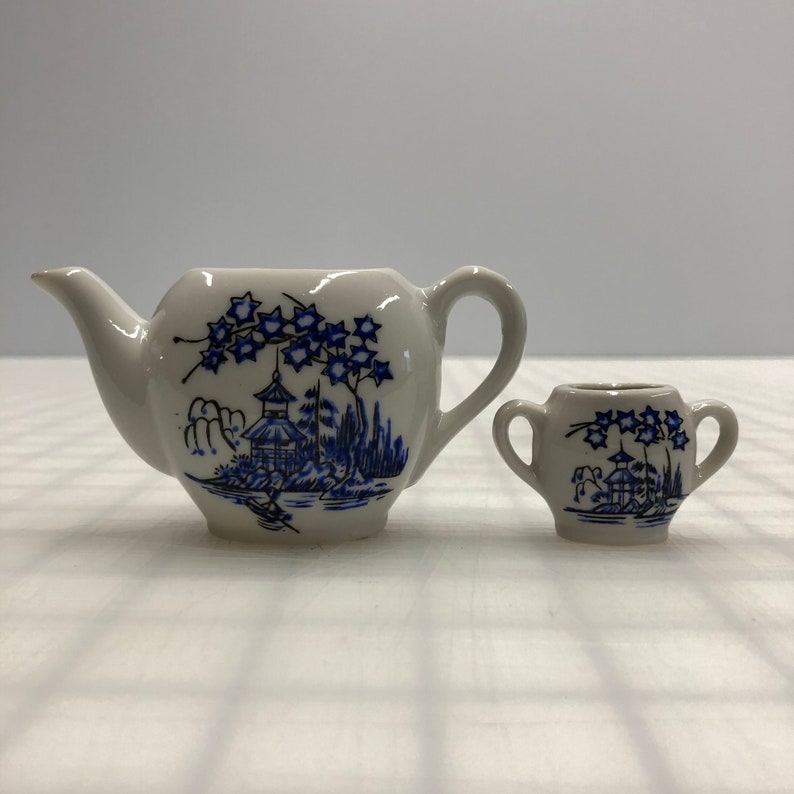 tiny tea set