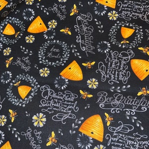 BumbleBees, Reusable napkins, cloth napkins, Fabric Dinner Napkins, Cloth napkins, cloth dinner napkins, table napkin, dinner napkin, napkin