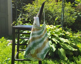 Handgestrickte Einkaufstasche aus Bio-Baumwolle in "Summer Green"