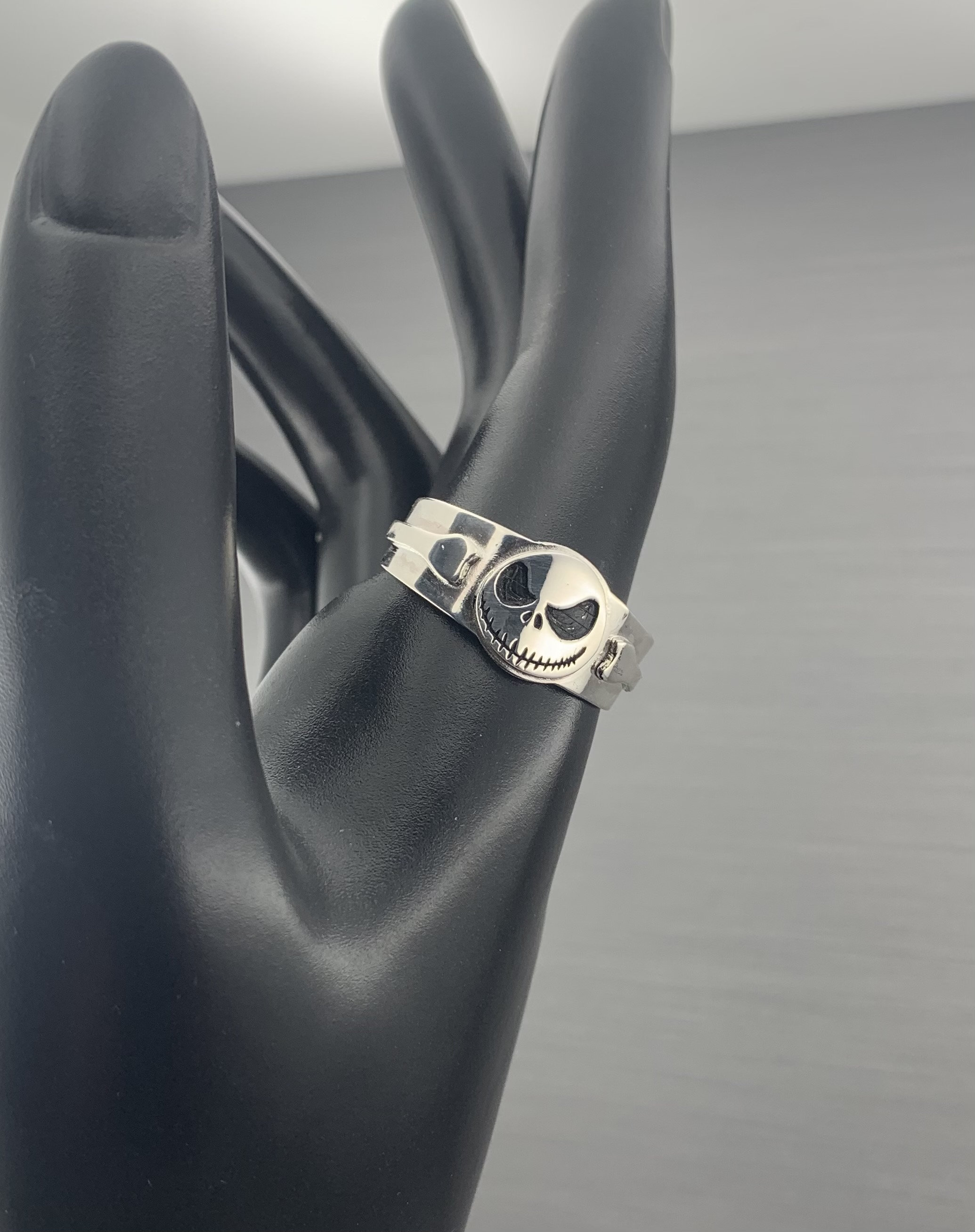 Sterling silver jack skellington deals ring