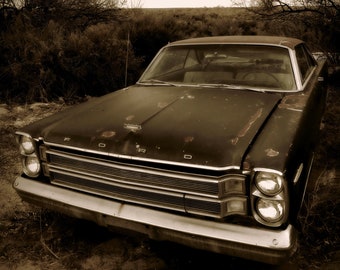 Ford LTD Afdrukbare Download Rustieke Americana Fotografie