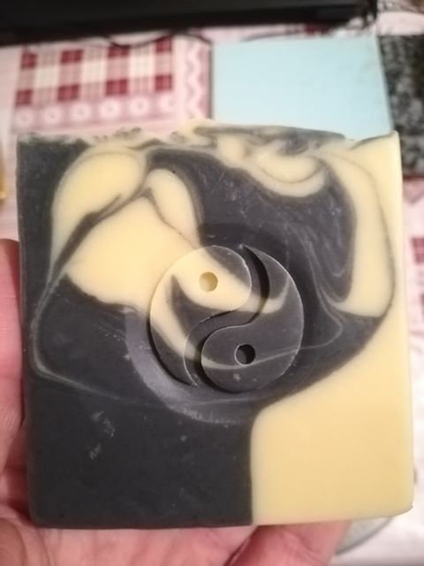 Timbro per sapone 3D Yin Yang - diametro 40 mm (1,57 pollici).