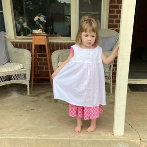 Girls White Pinafore Sizes 1-6