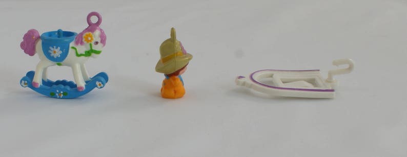 clip 1984 Dufti Charmkins \u2013 Johnny Jump up /& Lazy daisy horse