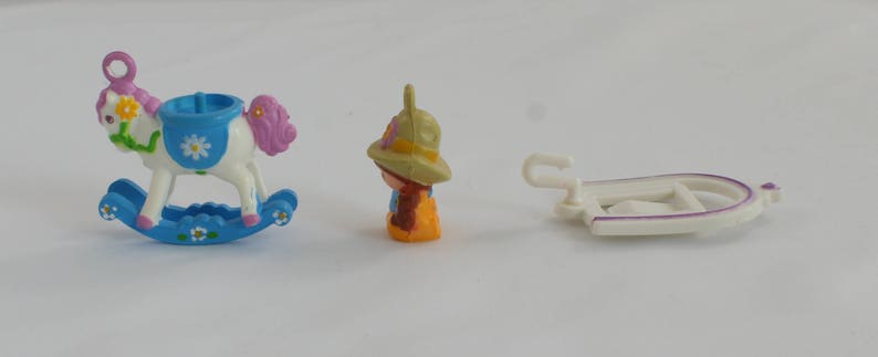 clip 1984 Dufti Charmkins \u2013 Johnny Jump up /& Lazy daisy horse