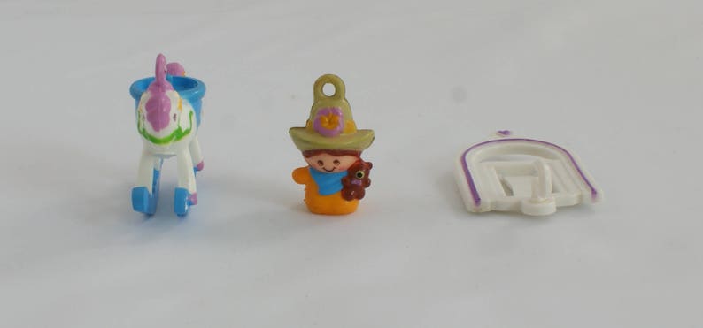 clip 1984 Dufti Charmkins \u2013 Johnny Jump up /& Lazy daisy horse