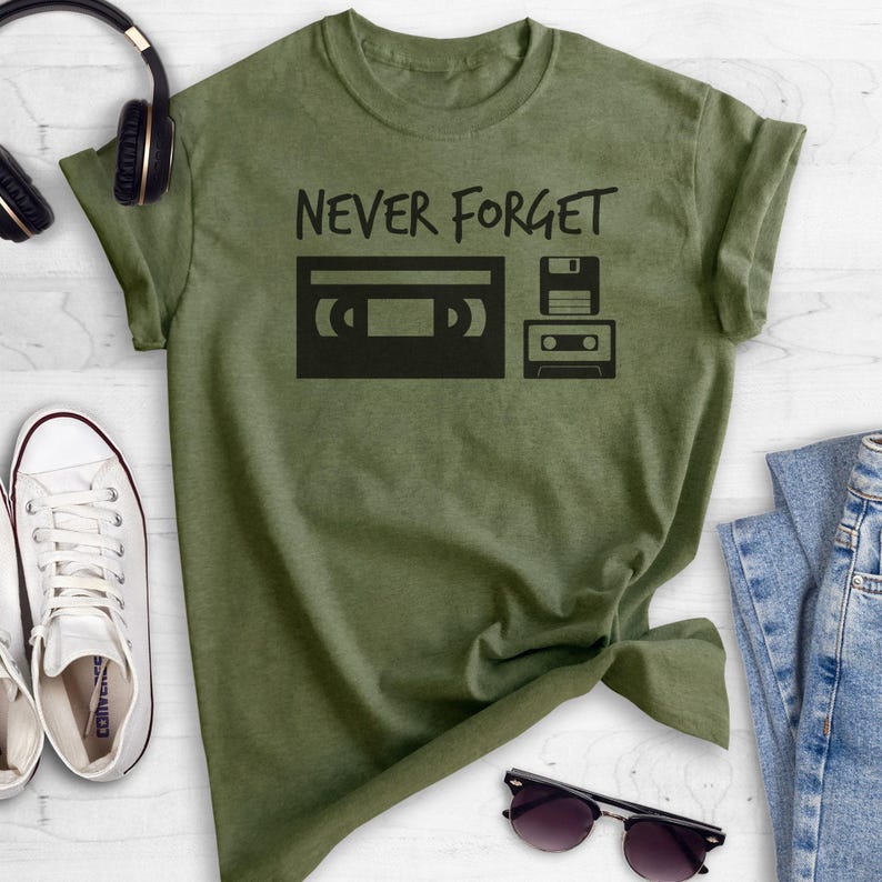 Never Forget 80s Technology Shirt, Unisex Shirt, Funny 80s Nostalgia Shirt, 80s Nostalgia Tee, VHS, Cassette Tape Shirt afbeelding 2