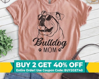 English Bullog Mom T-shirt, Unisex Women's Shirt, English Bulldog Owner, Cool Dog Mom Gift
