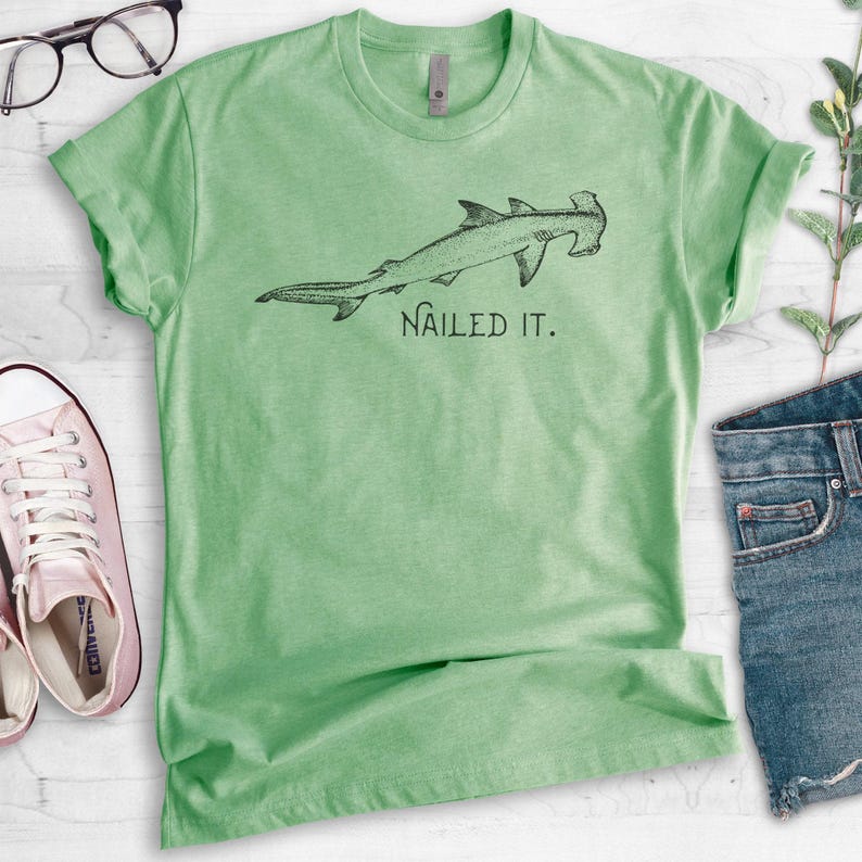 Nailed It Hammerhead Shark Shirt, Unisex Shirt, Funny Shark Shirt, Shark Tee, Funny Shark Meme Shirt 画像 4