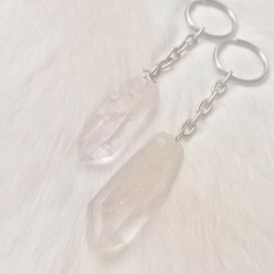 Druzy quartz crystal keychain, rock keychain, boho keychain, quartz point, druzy quartz, keychain, handmade, quartz, mineral, hand made