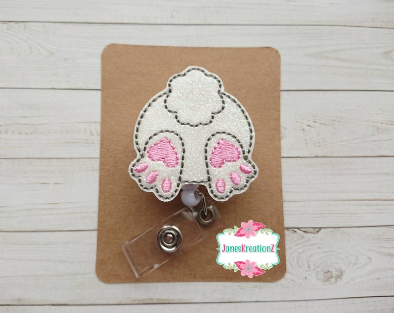 Badge Reel Clip ID Tag Holder Retractable Feltie Badge Reel Bunny Butt Nurse Badge Teacher Badge Vinyl Feltie Easter Glitter Bunny