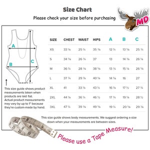 Op de afbeelding: Maattabel voor een badpak met metingen in inches voor borst, taille, heupen en drie verschillende gebieden van het badpak, gelabeld A, B en C. De tabel omvat maten XS tot 3XL.