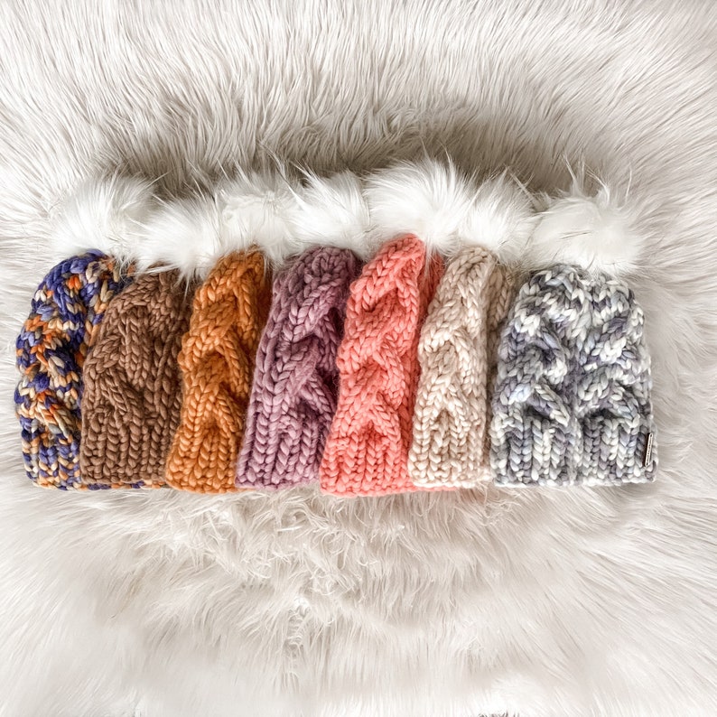 LUXURY ROSE CABLE Hat Winter Hat Hat with Faux Fur Pom Pom image 7