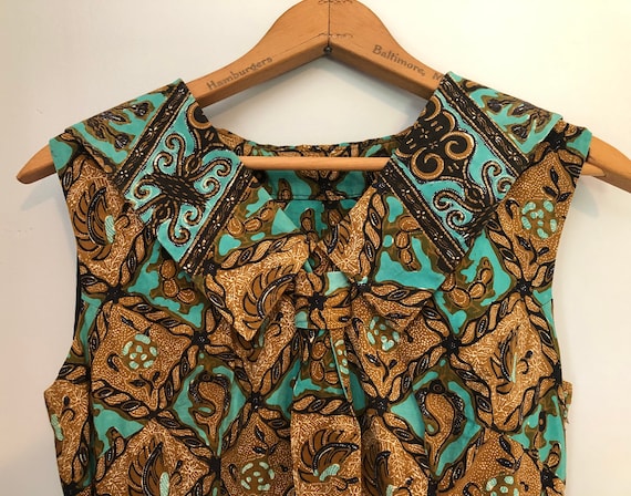 Vintage 40-50s batik dress, butterflies and centip
