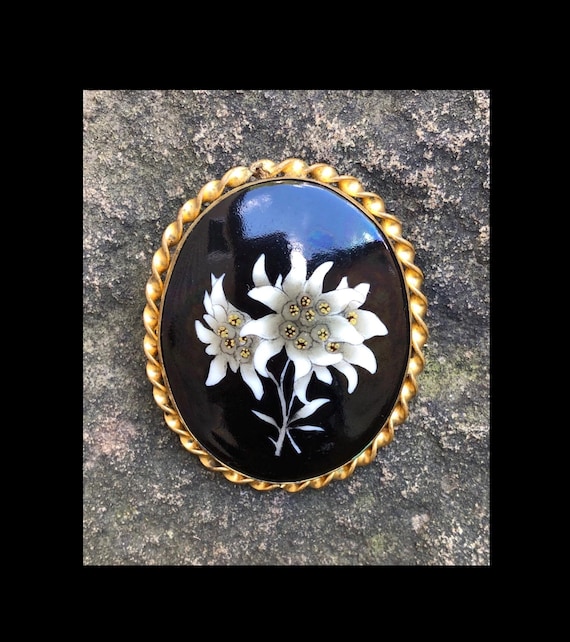 Antique VICTORIAN EDELWEISS Hand-Painted MOURNING Brooch