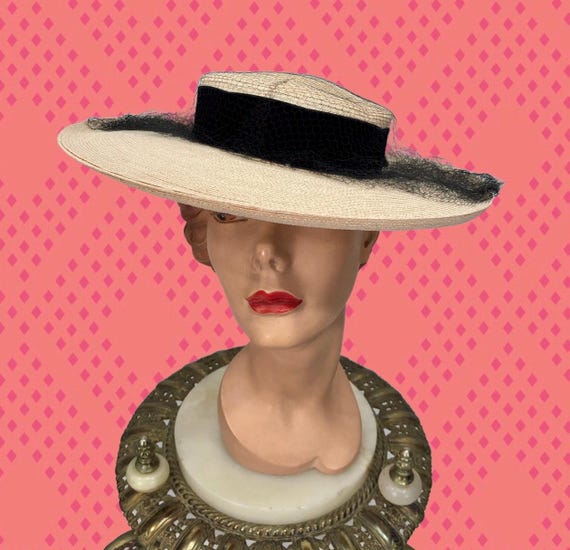 Vintage 1940s WWII Era Wide-Brim Straw Cartwheel Hat 40s/50s Navy New Look Cartwheel Hat | Straw Platter Hat  main image 3
