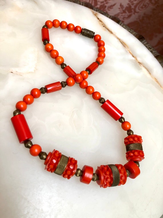 Vtg 1930s Deco Orange BAKELITE & over-dyed Bead N… - image 4