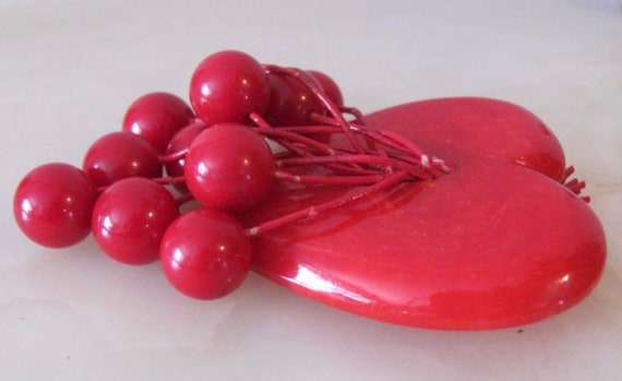 Vtg 1940s Red BAKELITE HEART Brooch w/CHERRIES - image 7