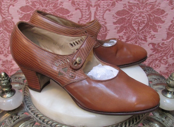 Vintage 1920's SIDE-BUTTON Kid Leather FLAPPER Mar