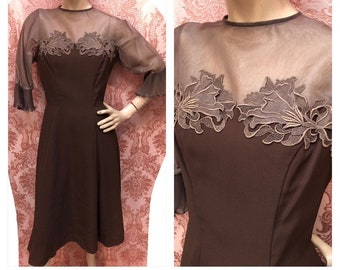 Vtg 1950s Rayon-Organdy BOMBSHELL Dress *IRIS Appliqué