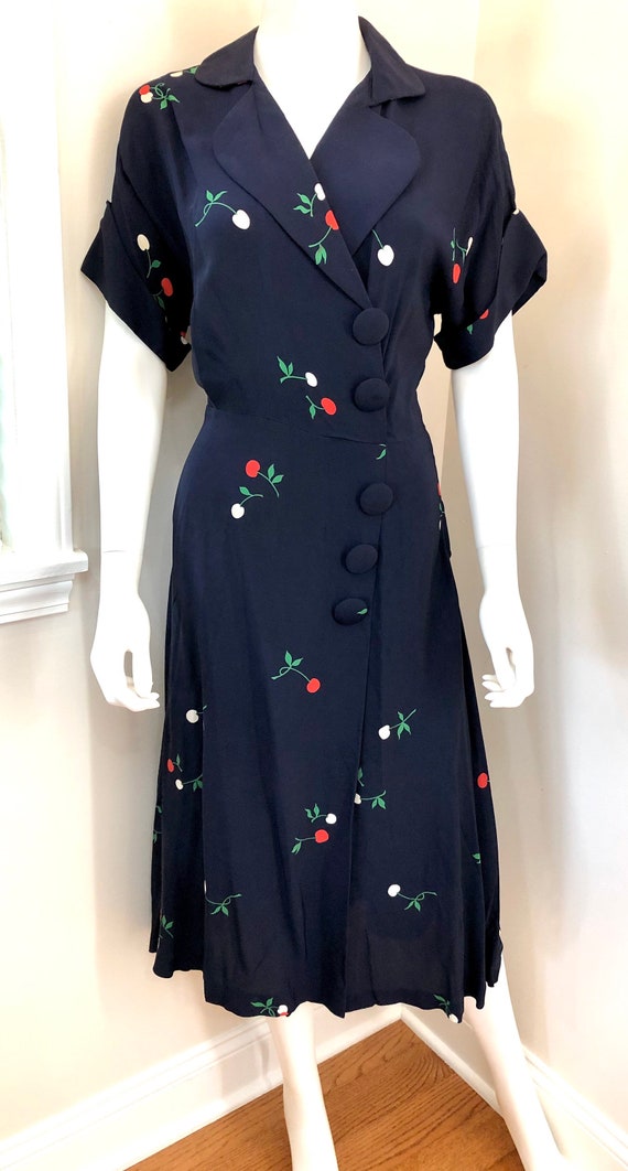 Vintage 1940’s RAYON Novelty Print “CHERRIES” Dre… - image 2