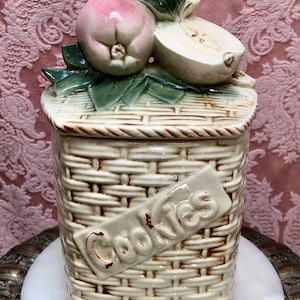 Vtg 1950s McCoy Pottery Apples on Basket COOKIE JAR