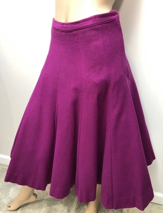 Vtg 1950s PLUM CIRCLE Skirt & Pin-Up Sweater - image 5