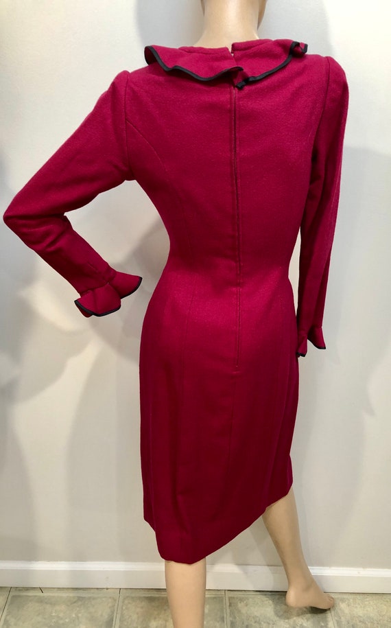 Vtg 1950s BERRY RED Wool Wiggle Dress w/Ruffled C… - image 4