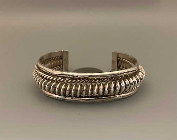 Phenomenal Vintage Native American Navajo Sterling Silver Stamp Nora Bill Bracelet Phenomenal Vintage Native American Navajo Sterling Silver Stamp Nora Bill Bracelet