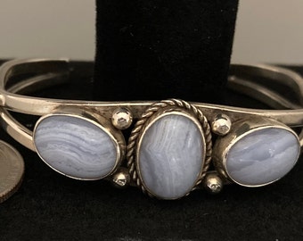 Beautiful Vintage Navajo Signed Sterling 3 Stone Blue Lace Agate Cuff Bracelet