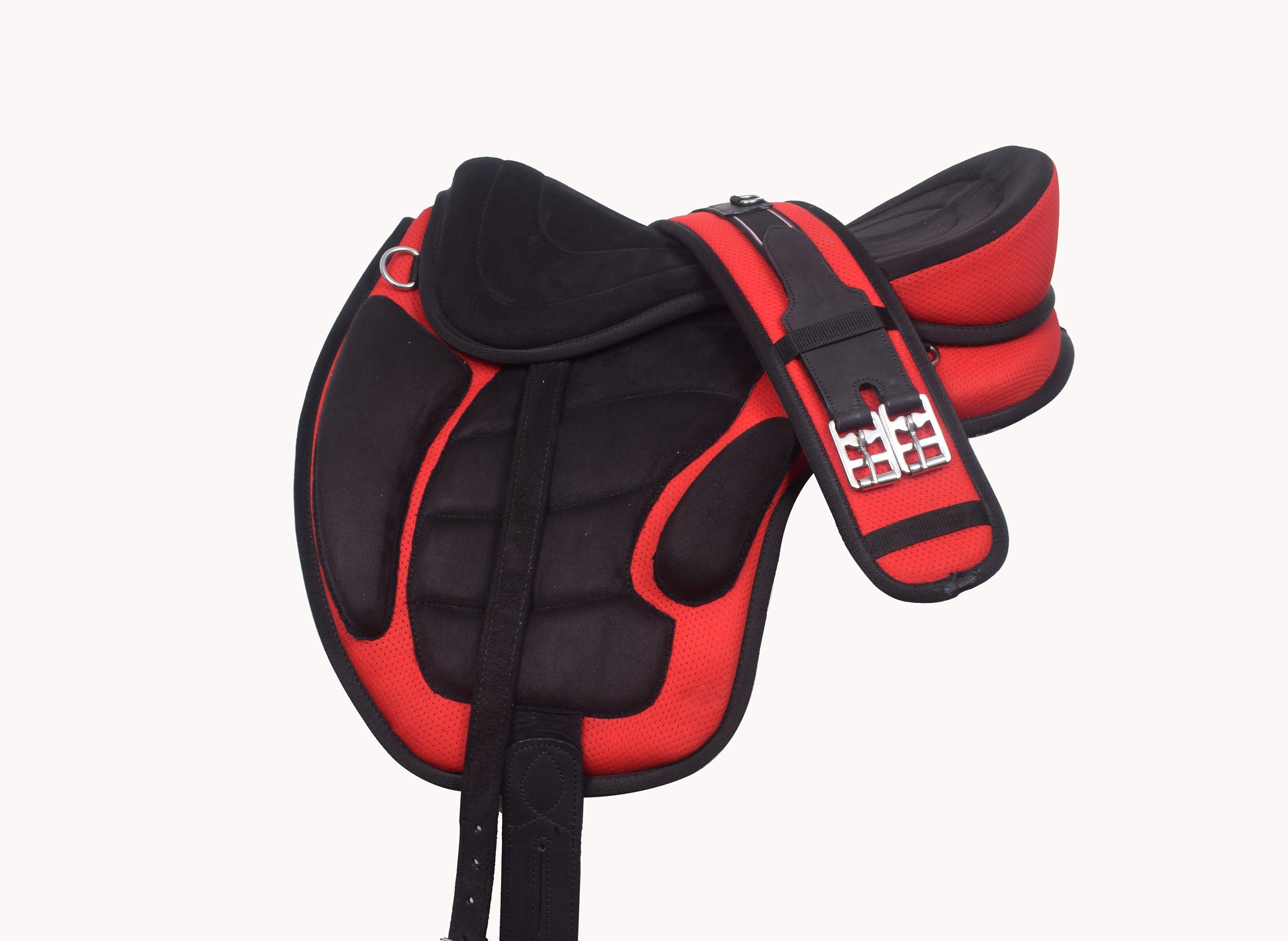 Treeless Synthetic Saddle Freemax Saddle & tack Red/black Best Etsy