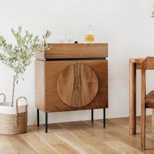 Gianni bar cabinet
