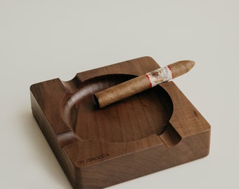 Personalized ashtray, wooden ashtray, walnut wood ashtray, cigar ashtray, personalized cigars ashtray