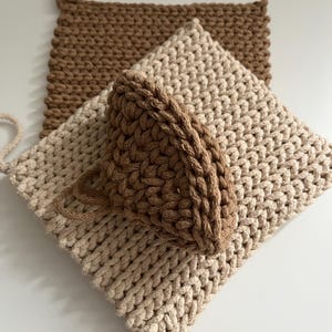 Zestaw szydełkowych podkładek pod garnki | Ręcznie robiony | ~20 x 20 cm | Możliwość zamówienia innego koloru