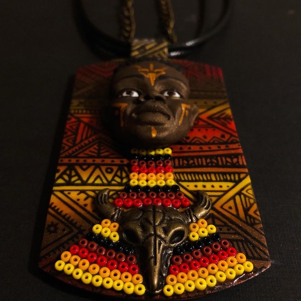 Bijoux d'art afro-américain pour homme. Collier homme personnalisé. Amulette pendentif du guerrier. Cadeau du petit ami