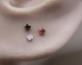 20G/18G • Tiny Whisky Trio CZ Threadless Push Pin Labret Stud • 1.5mm /2mm Cartilage earring • Gold Tragus stud • Flat Back Earring