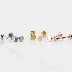 NOUVEAU ‣ 16G/18G/20G • Petit clou labret sans filetage disque plat • Boucle d'oreille Cartilage Tiny Dot 2 mm/2,5 mm • Clous Tragus • Boucles d'oreilles à dos plat