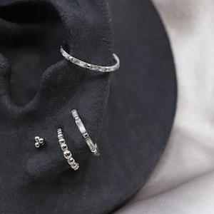 NOUVEAU ‣ Sélecteur de conque pavé CZ baguette 16 g • 10 mm/12 mm • Sélecteur de cartilage • Sélecteur d'éternité • Sélecteur de conque articulé sans couture • Boucle d'oreille de conque