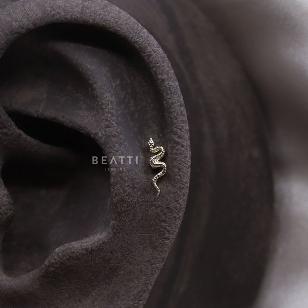 Tiny Snake Cartilage Earring • Snake Tragus  • Snake Conch Earring • Snake Tragus • Helix • Tiny Snake Studs