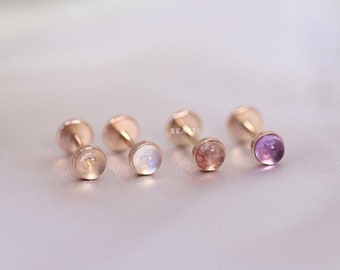 NOUVEAU ‣ Petite labret à épingles sans filetage en or rose avec pierres précieuses naturelles • Boucle d'oreille cartilage avec pierres précieuses roses • Boucles d'oreilles à fond plat