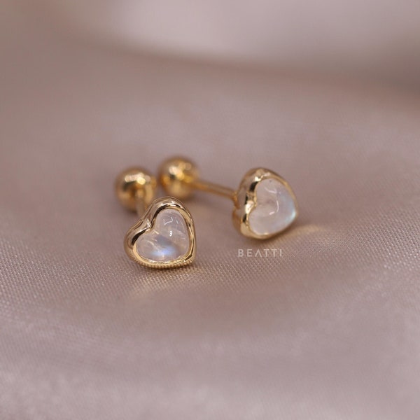 NEW ‣ Cora • BEATTI 20G Heart Shaped Natural Moonstone Barbell  • 14K Vermeil Piercing  • Gemstone Cartilage Earring • Moonstone Studs