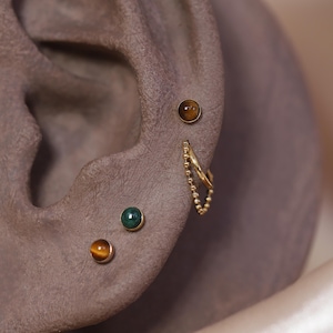 NEW ‣ Tiny Tiger Eye • Malachite Gemstone Threadless Push Pin Labret • Natural Gemstones Cartilage earring  • FlatBack Earrings • CKG052