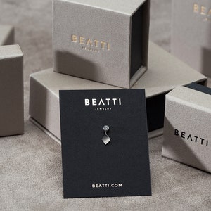 NEW BEATTI Tiny FlatDiamond Threadless Push Pin Labret Stud Rhombus Cartilage earring Tragus/Helix/Conch FlatBack Earrings 画像 7