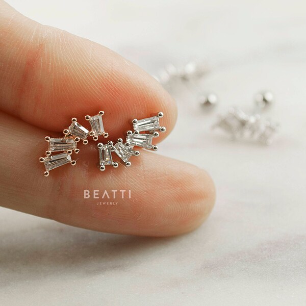CZ studs Curved Bar piercing/ Cartilage Earring/ Helix Earring/ Tragus/ Conch/Princess cut diamond/ Barbell / Piercing Jewelry