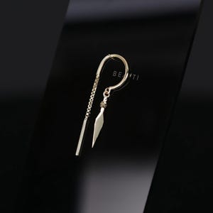 NEW ‣ Versa Chain Claw Hoop with Spike Charm •  Gold Chain Hoop Earring • Cartilage Chain Earring, Elegant & Modern Jewelry
