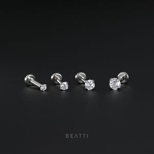 NEU ‣ Verifizierter Titan CZ Threadless Push Pin Labret • Ohrring mit flacher Rückseite • Hypoallergen Piercing • Helix Bolzen • Nasenstecker • 20G/18G/16G