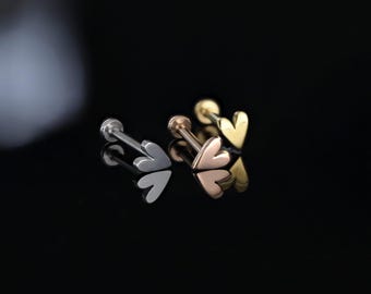 BEATTI Darling Heart Threadless Push Pin Labret Stud • Mini Heart Cartilage earring • Tragus/Helix/Conch • FlatBack Earrings